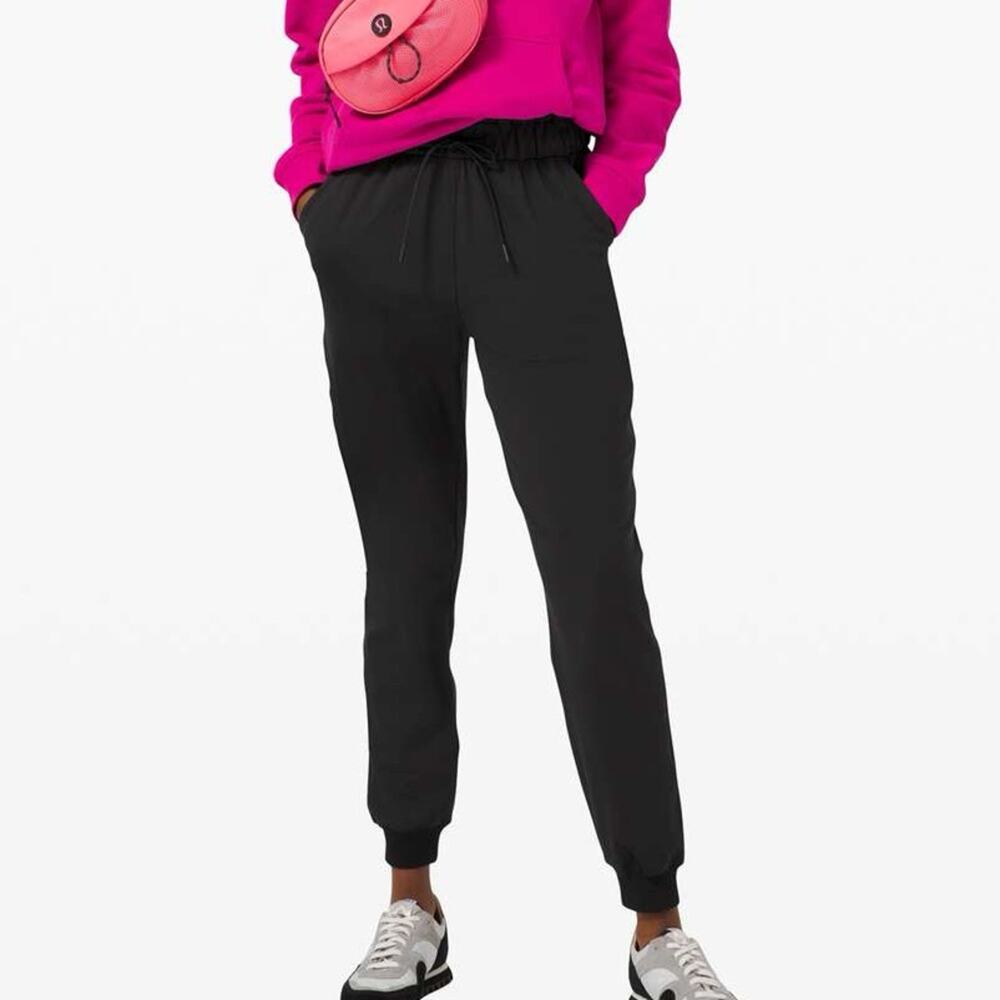 Lululemon Keep Moving Jogger Black Luxtreme Drawstring Active Pants Size 2